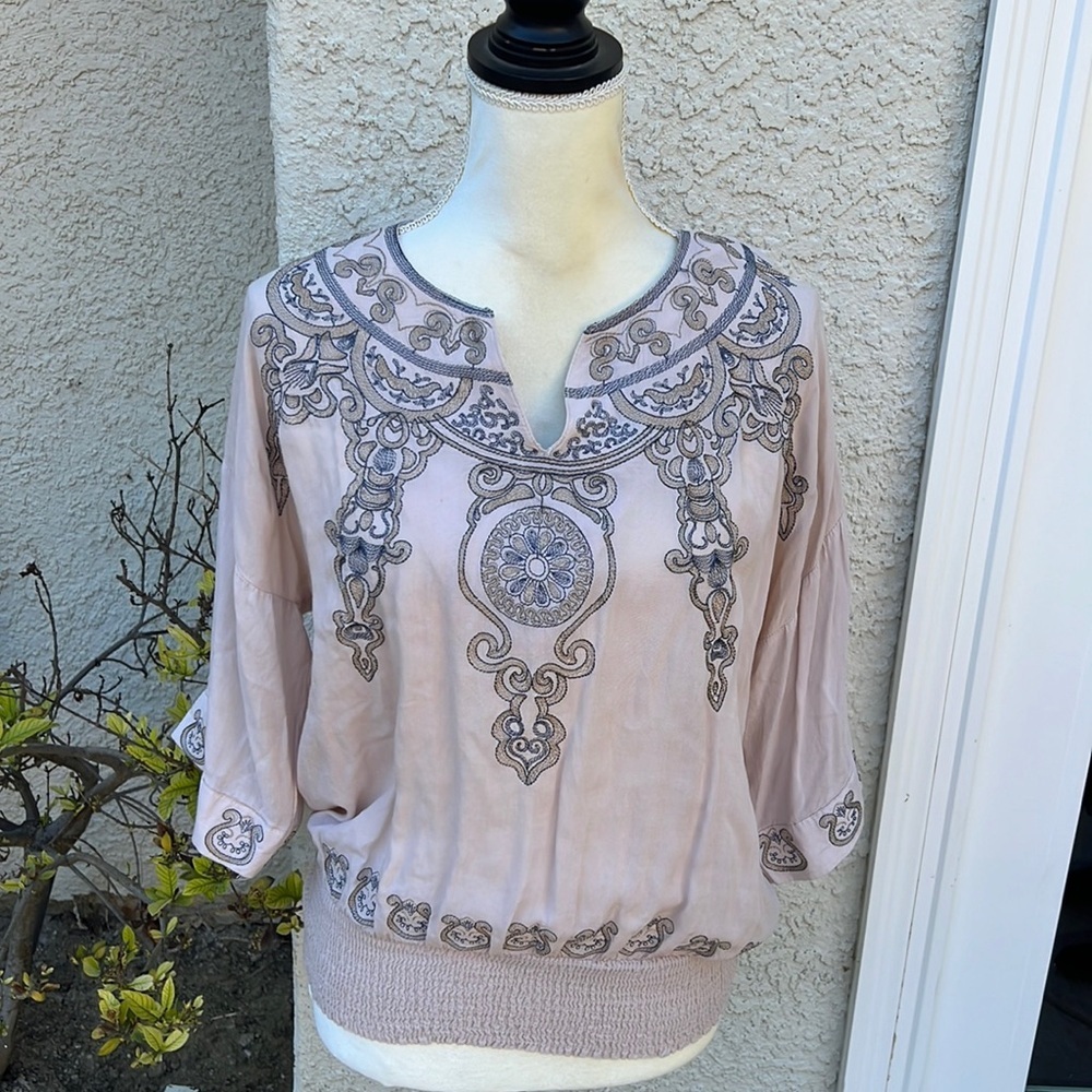Solitaire BY RAVI KHOSLA Beige Embroidered Blouse Women's Size S